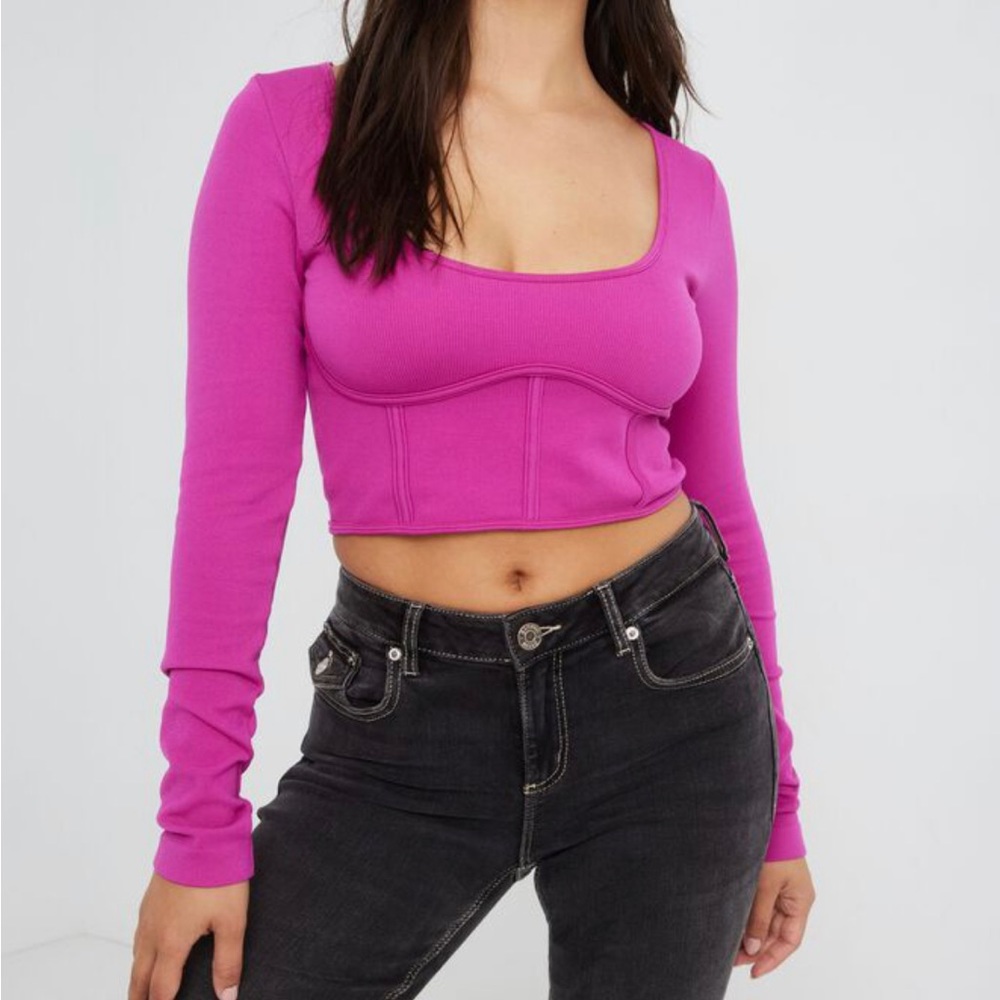Garage longsleeve corset top fuschia, size small